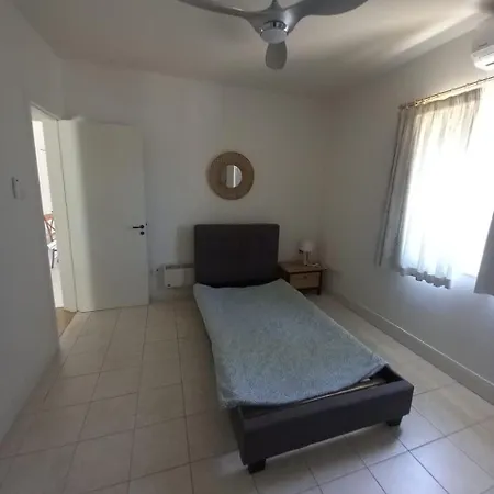 Empa With Private Pool בית נופש Emba