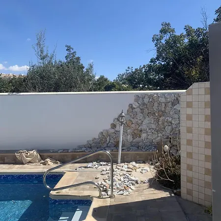 Empa With Private Pool Emba