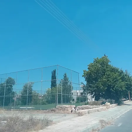 בית נופש Empa With Private Pool