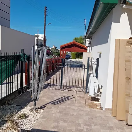 בית נופש Empa With Private Pool